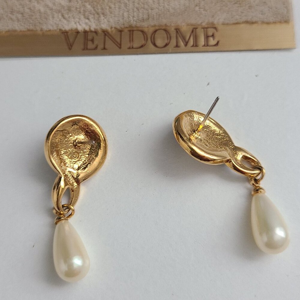 Vendome Vintage Drop Earrings - Picture 5 of 6